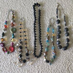 SET OF 5 NECKLACES